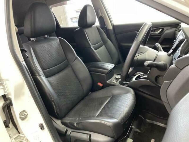 X-TRAIL-10
