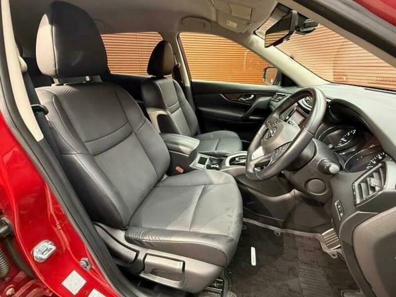 X-TRAIL-7