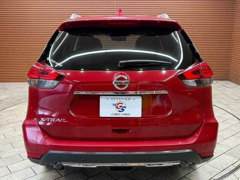 X-TRAIL-18