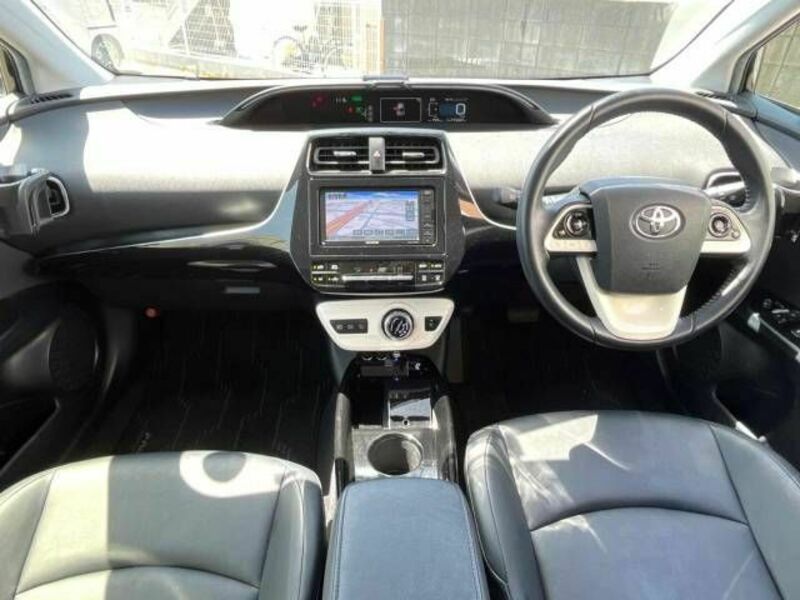 PRIUS-1