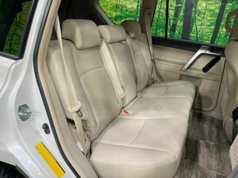 LAND CRUISER PRADO-8