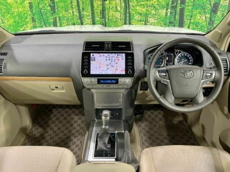 LAND CRUISER PRADO-1
