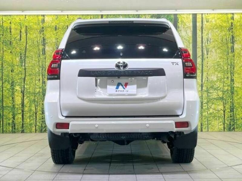 LAND CRUISER PRADO-15