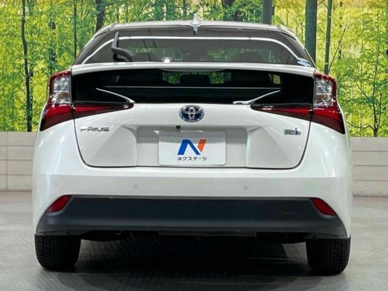 PRIUS-14