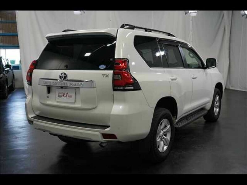 LAND CRUISER PRADO-8