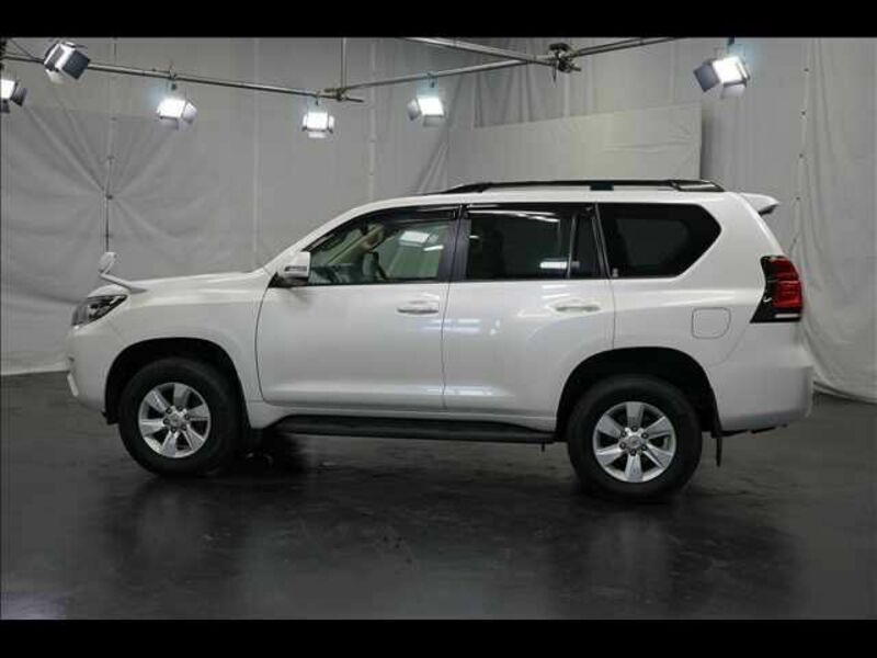 LAND CRUISER PRADO-14