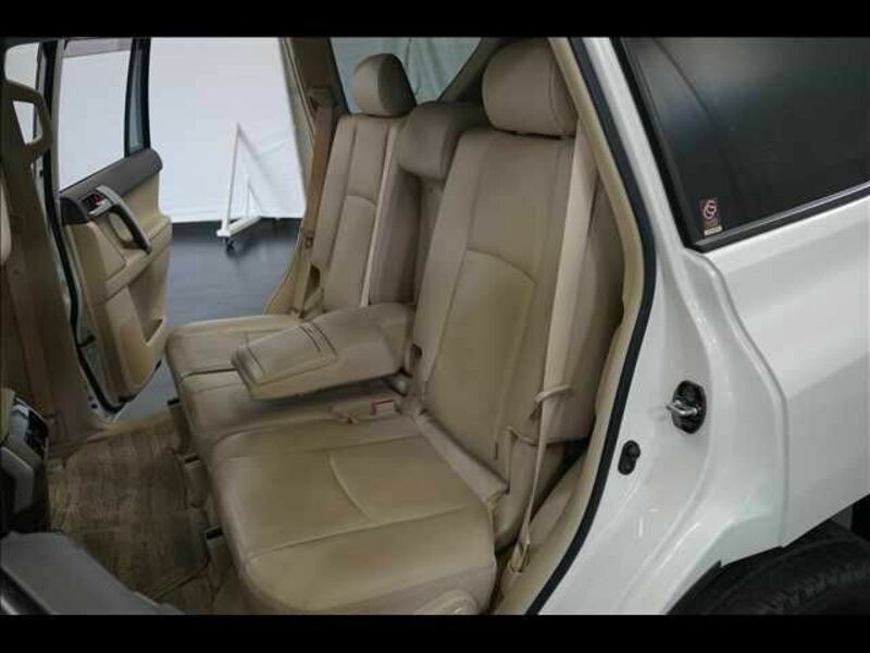 LAND CRUISER PRADO-17