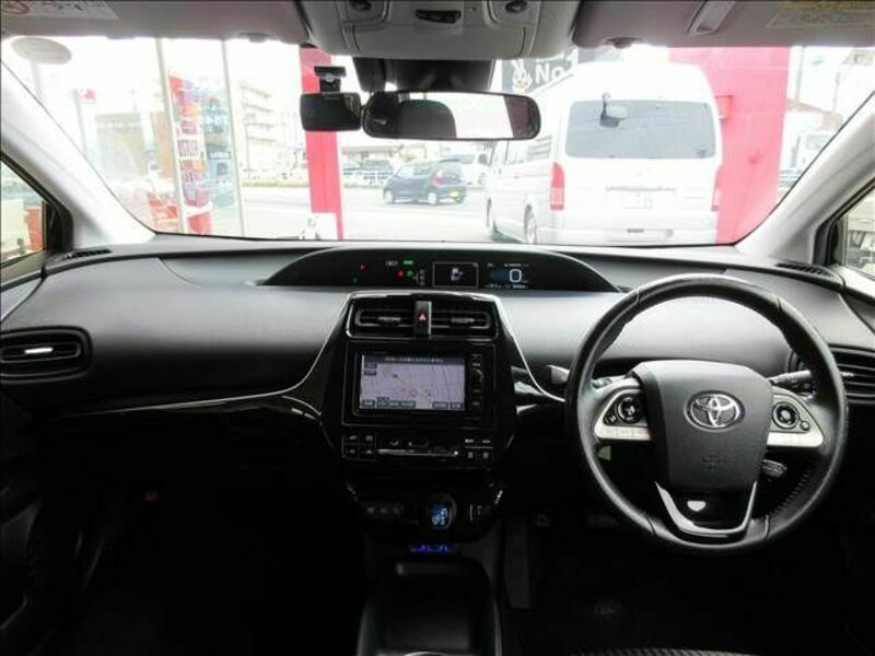 PRIUS-1