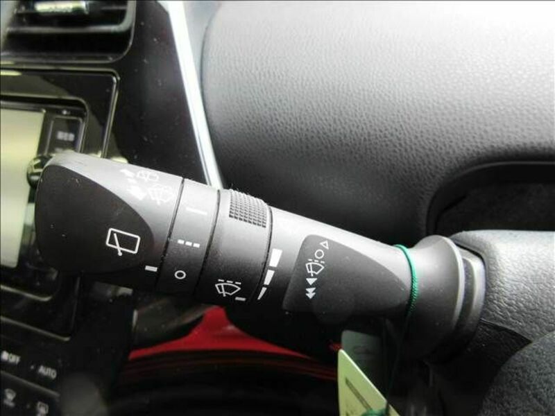 PRIUS-5
