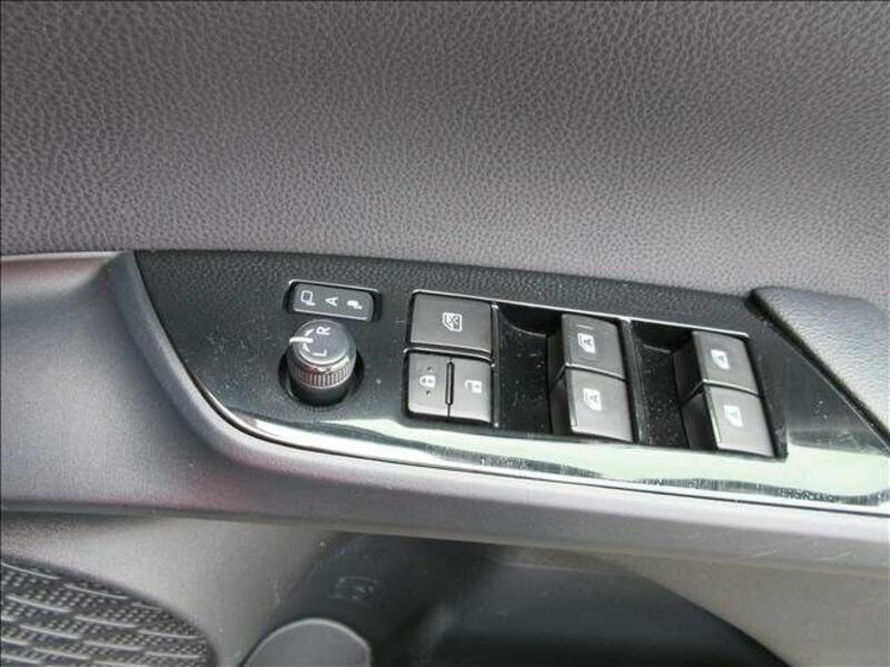 PRIUS-10