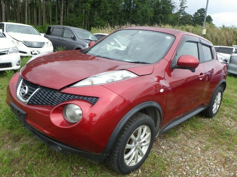 NISSAN　JUKE