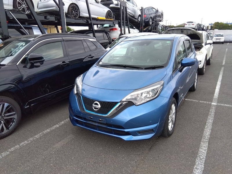 NISSAN　NOTE