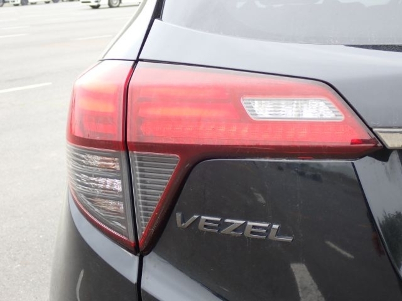 VEZEL-2