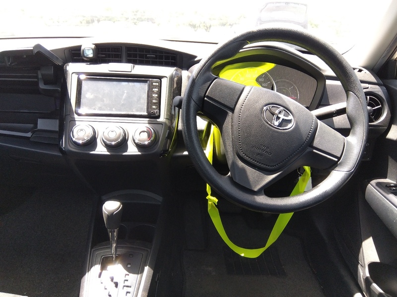 COROLLA AXIO