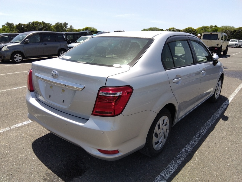 COROLLA AXIO