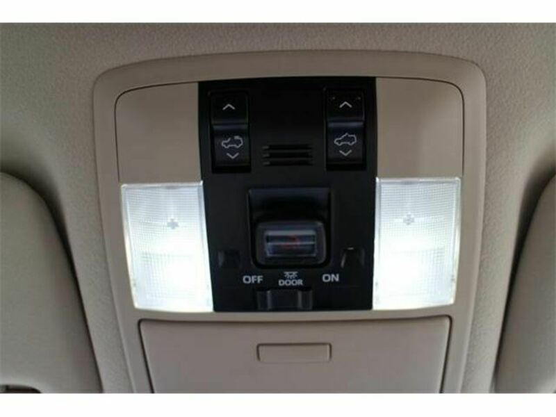 LAND CRUISER PRADO-11
