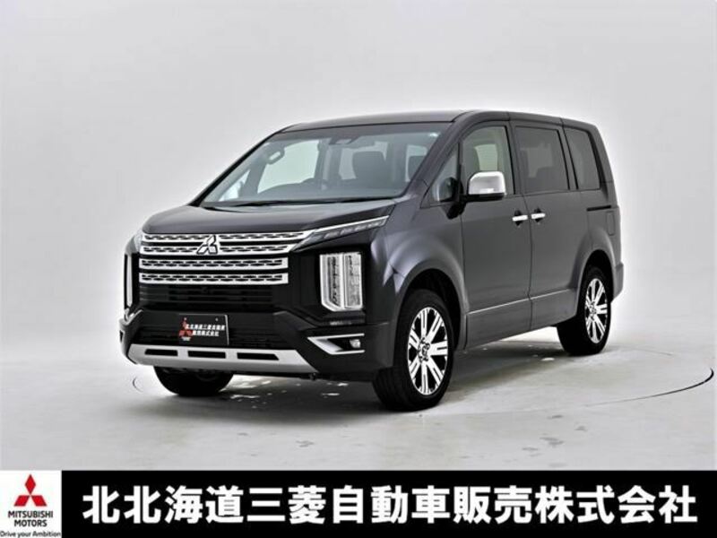 MITSUBISHI　DELICA D5