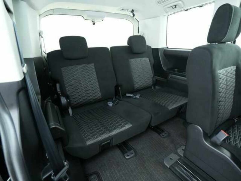 DELICA D5-13