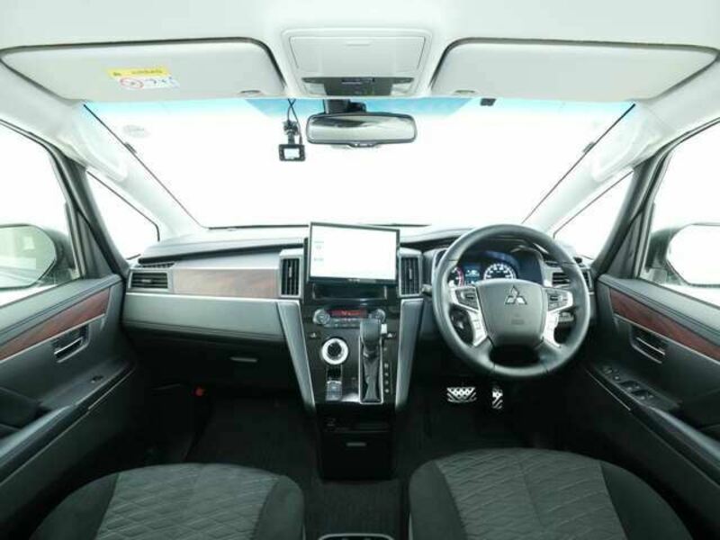 DELICA D5-15