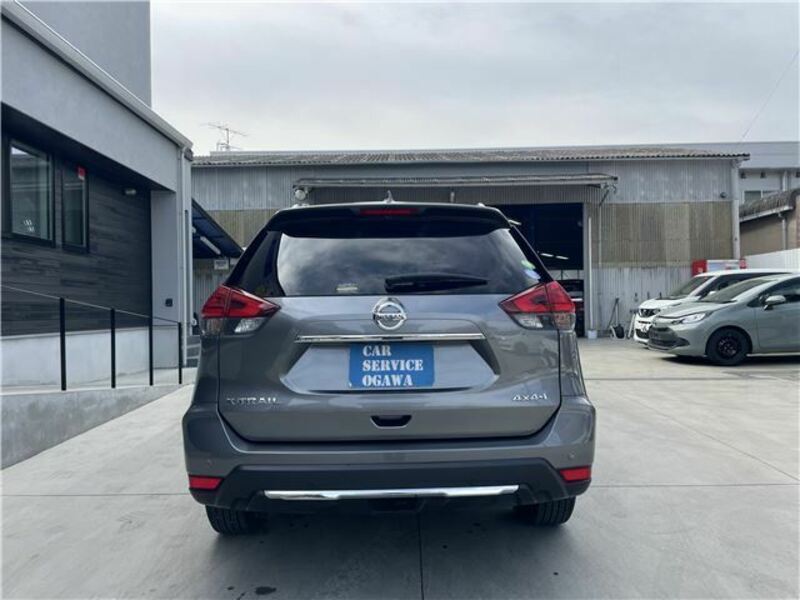 X-TRAIL-5