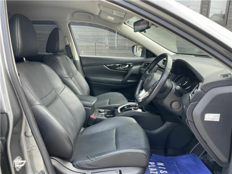 X-TRAIL-11