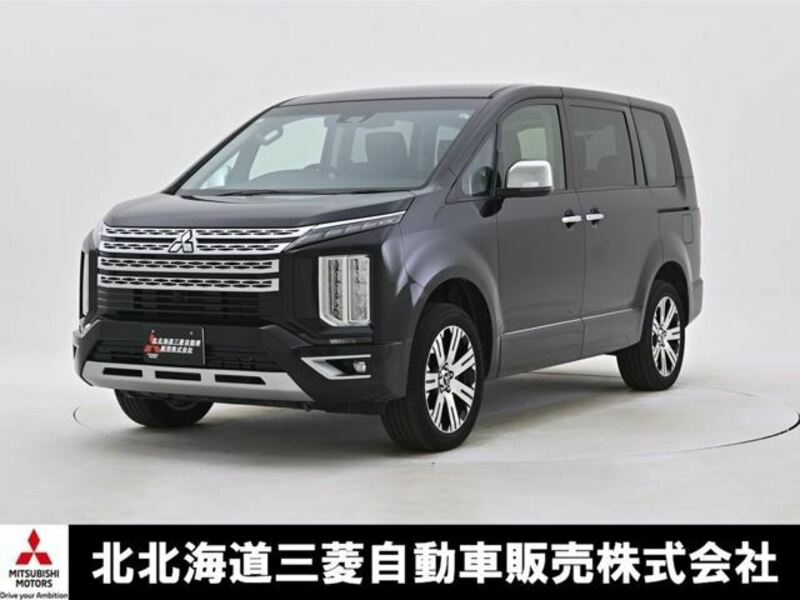 MITSUBISHI　DELICA D5