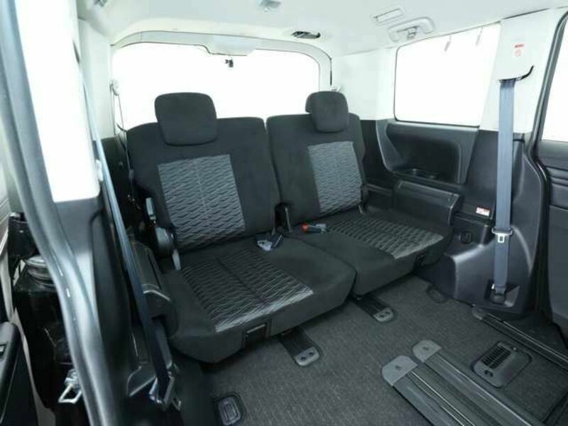 DELICA D5-13