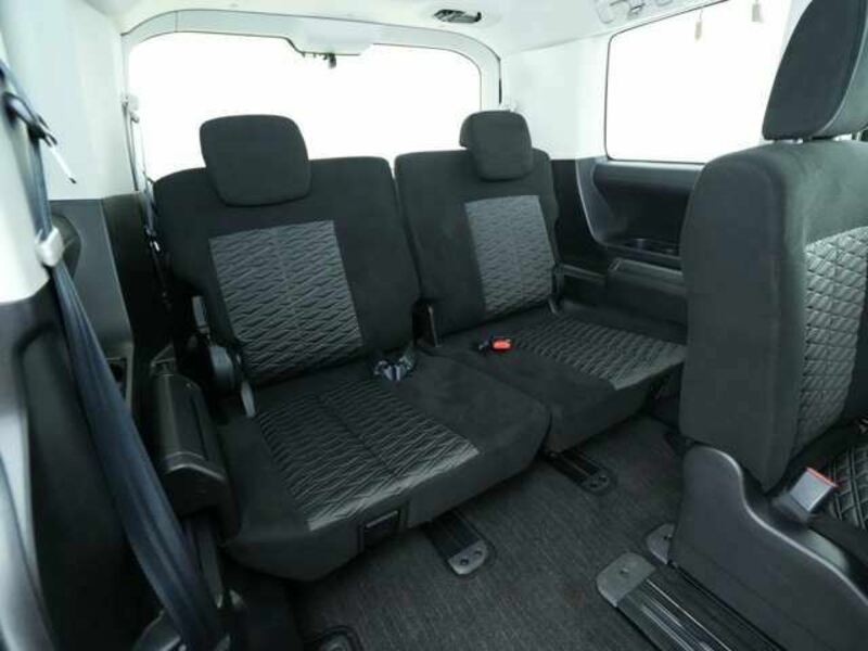 DELICA D5-13
