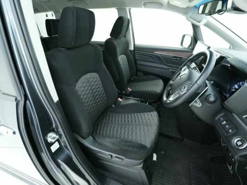 DELICA D5-12