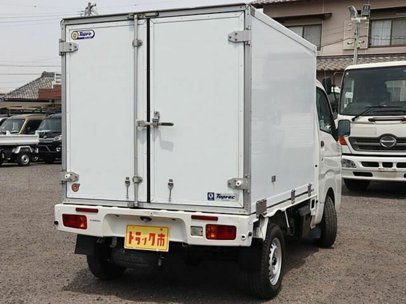 HIJET TRUCK-1