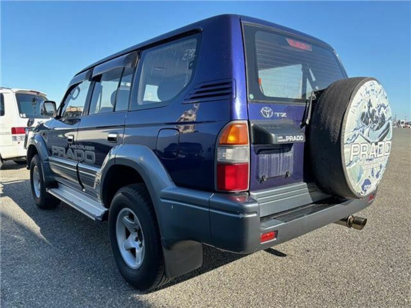 LAND CRUISER PRADO-1