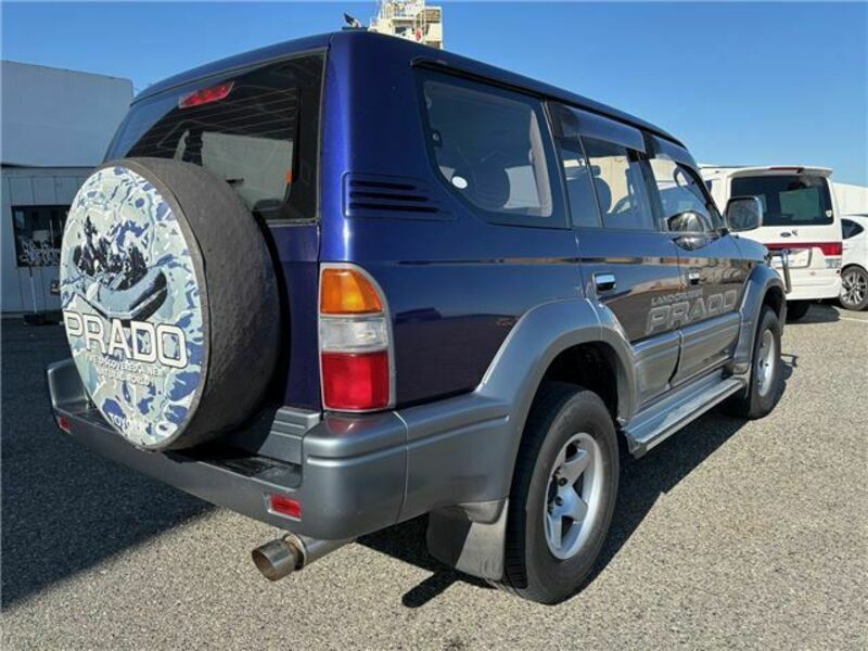 LAND CRUISER PRADO-3