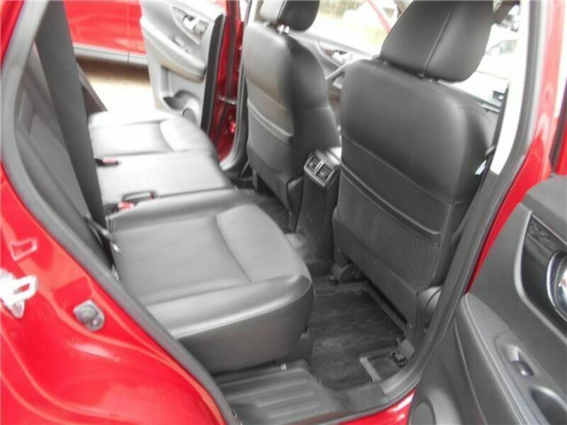 X-TRAIL-4