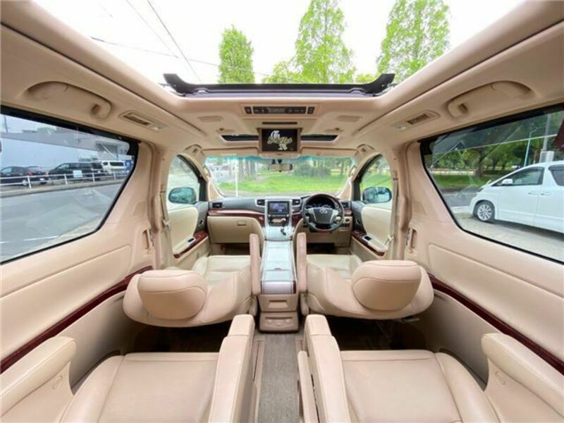 VELLFIRE-2