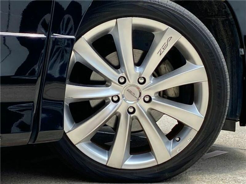 VELLFIRE-4