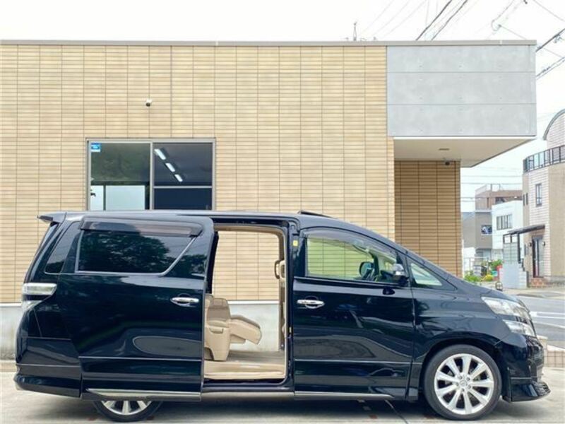 VELLFIRE-33