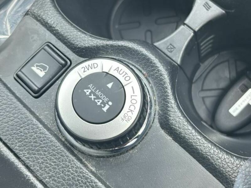 X-TRAIL-22