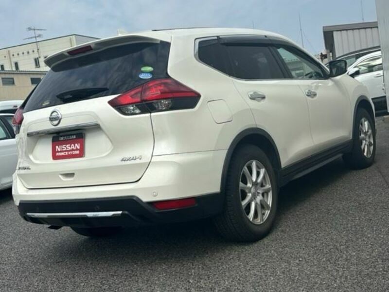 X-TRAIL-27