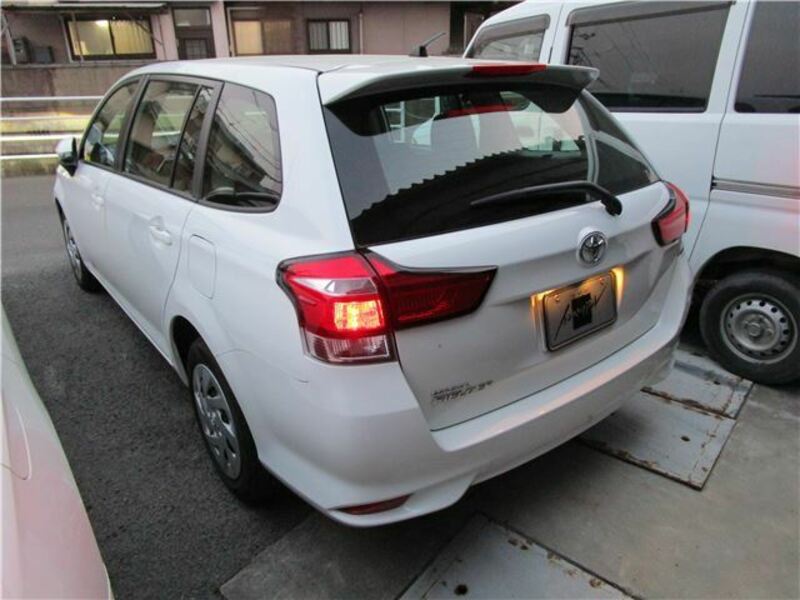 COROLLA FIELDER-4