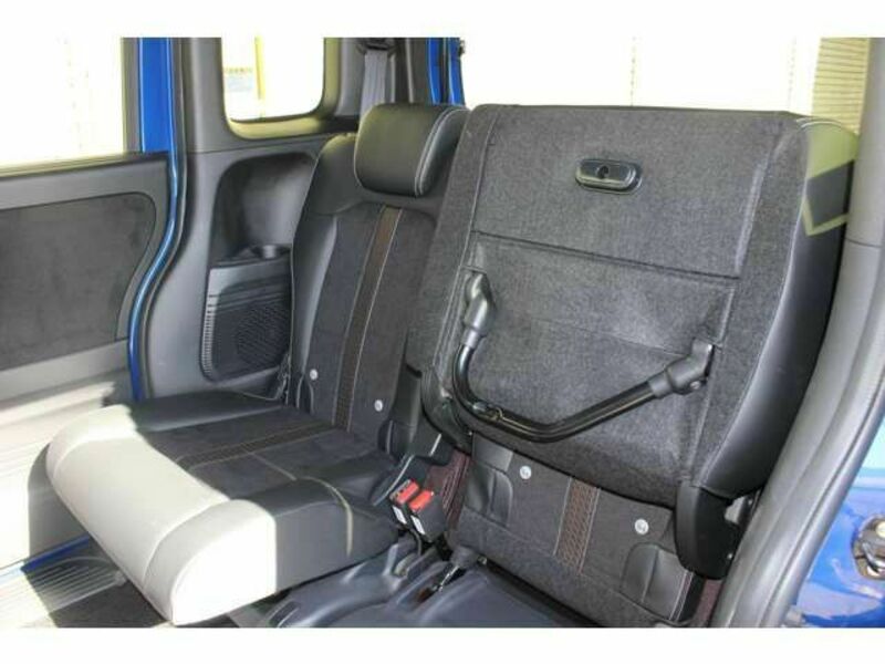 N BOX CUSTOM-13