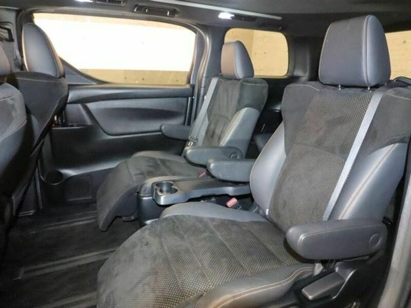 ALPHARD-8