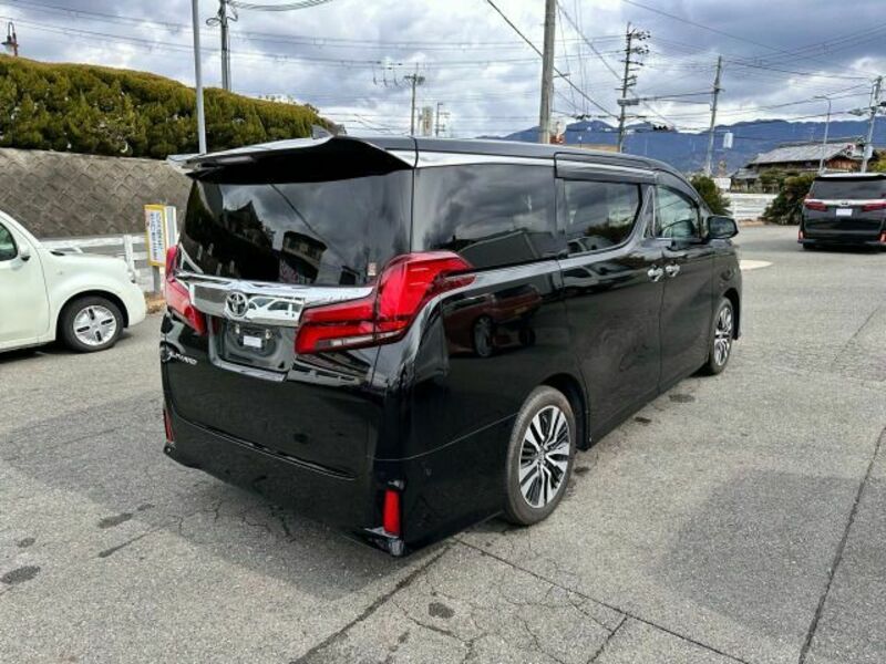 ALPHARD-4