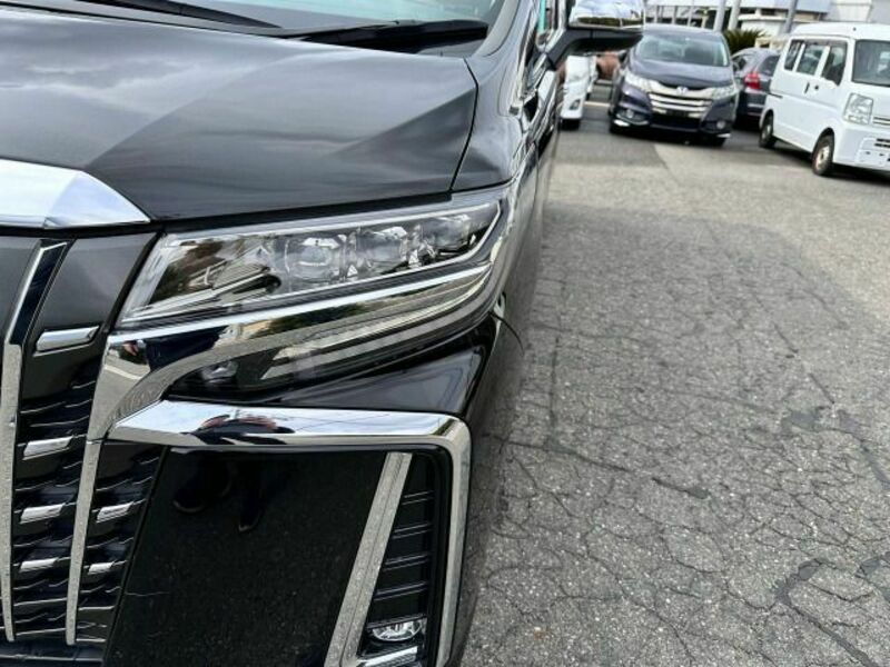ALPHARD-9