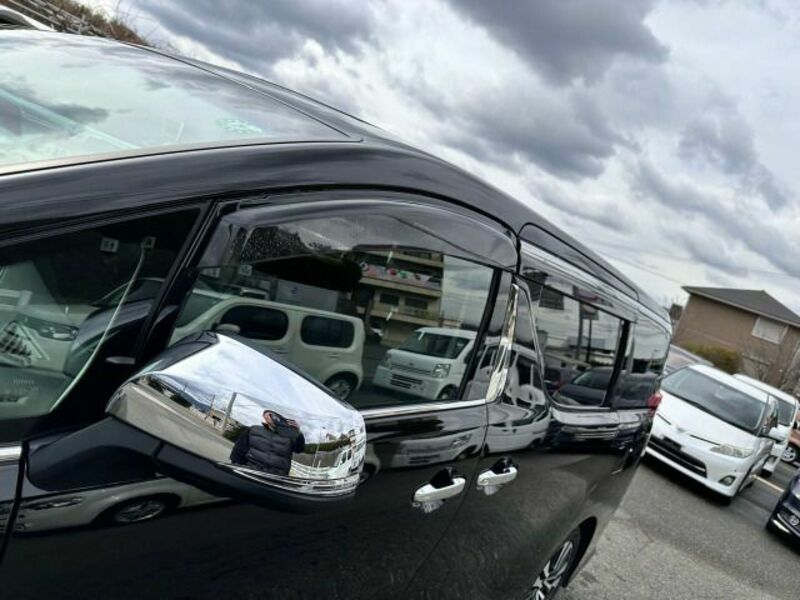 ALPHARD-12