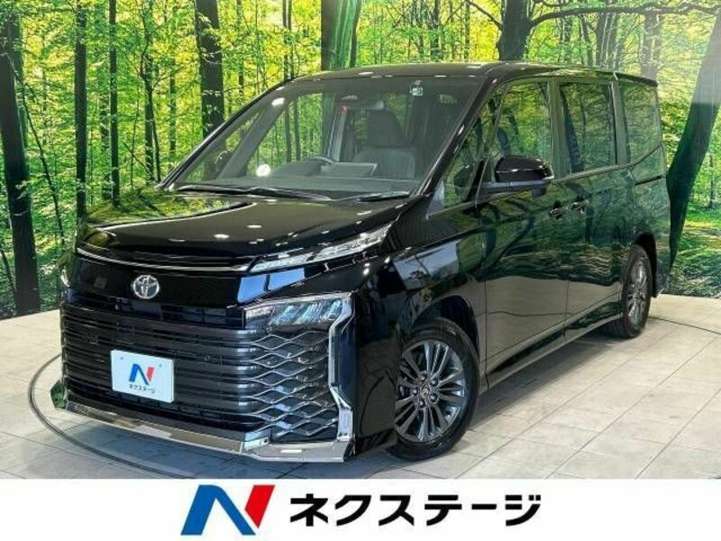 TOYOTA　VOXY