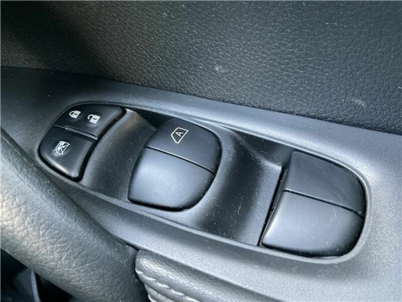 X-TRAIL-31