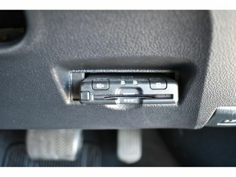 PRIUS-18