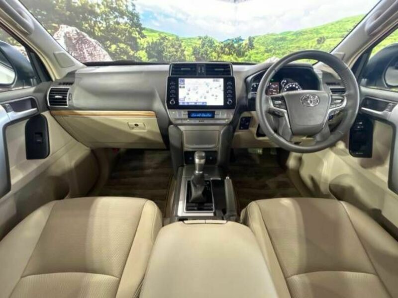 LAND CRUISER PRADO-1