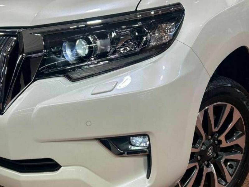 LAND CRUISER PRADO-11