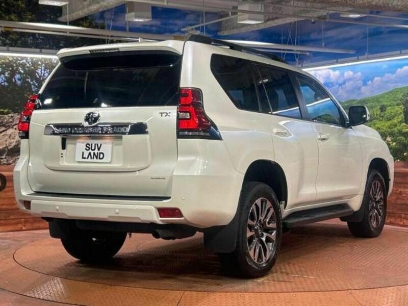 LAND CRUISER PRADO-16